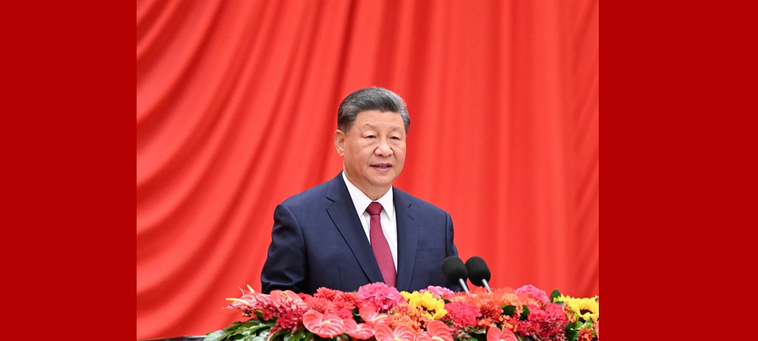 Xi Jinping verspricht gr??ere nationale Errungenschaften und Beitr?ge zu Frieden und Entwicklung der Menschheit